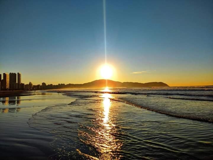 Apto Praia Grande - Guilhermina Экстерьер фото